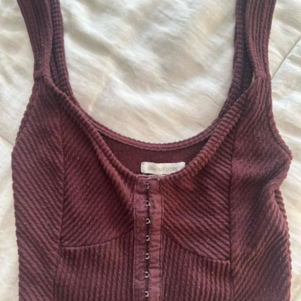 Urban Outfitters Corduroy hook and eye cropped tank. Burgundy. Size XS